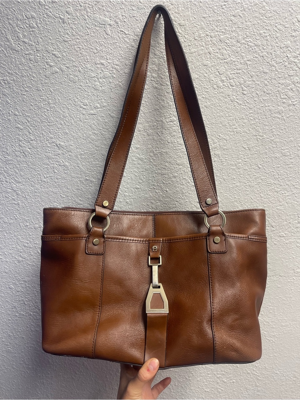 Etienne Aigner Brown Leather Shoulder Bag with Gold Accent